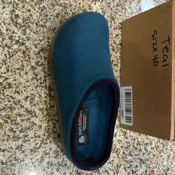 Haflinger clogs - Picture 1 of 6